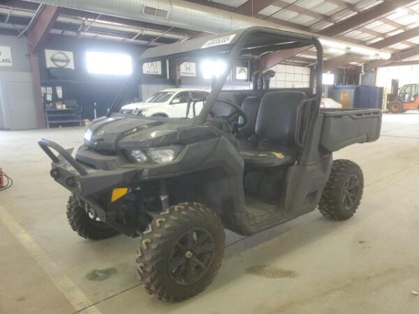 2021 Can-Am Defender HD8 - Image 2
