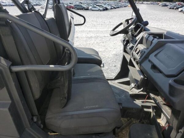 2023 CAN-AM DEFENDER XT HD10 - Image 5