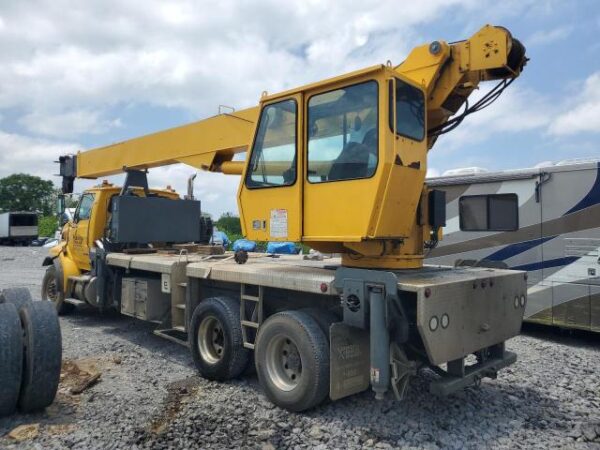 2006 Sterling L9500 Crane truck For Sale - Image 3