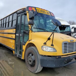 2011 Freightliner Chassis B2B 6.7L for Sale