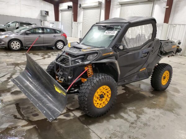 2021 Can-Am Commander XT-P 1000R 2 - Image 2