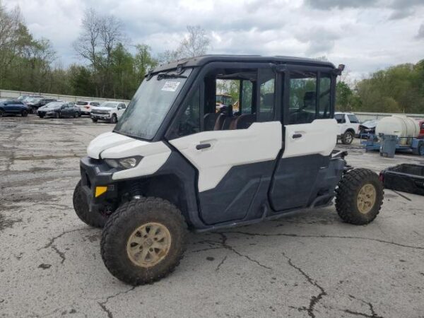 2024 Can-Am Defender MAX Limited Cab HD10 - Image 2