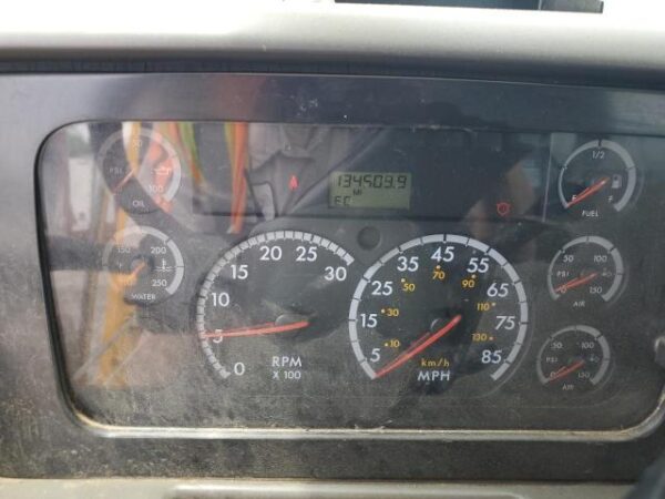 2006 Sterling L9500 Crane truck For Sale - Image 6