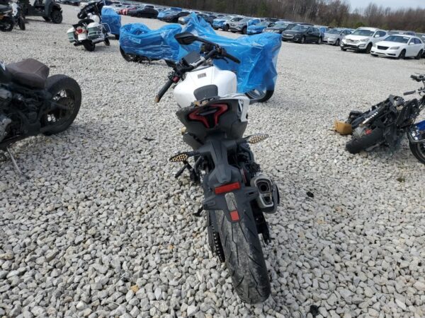 2024 CF Moto 450NK Motorcycle - Image 4