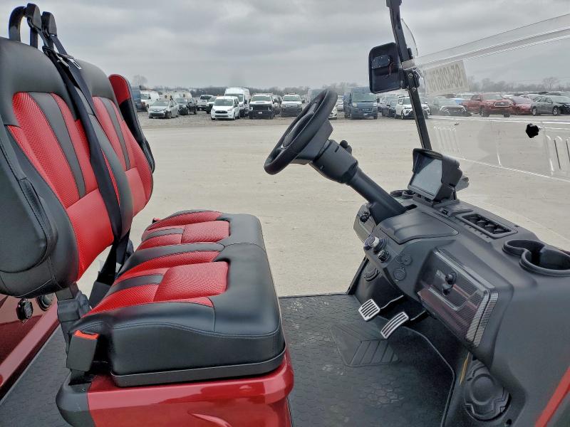 2024 Evolution D5 Maverick 4 Golf Cart - Image 5